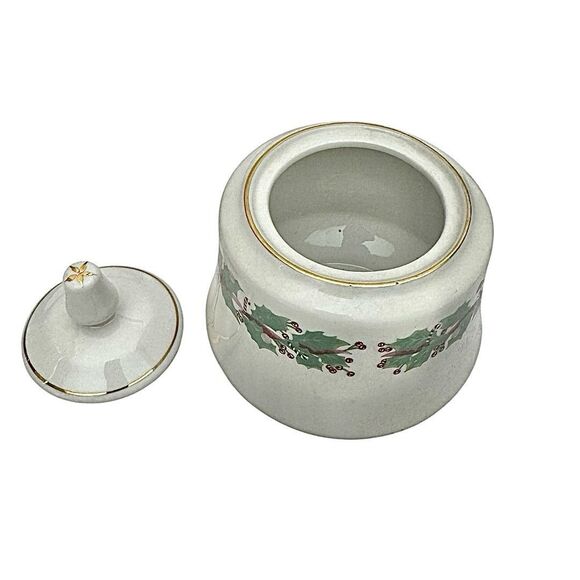 Sango Christmas Holly Sugar Bowl with Lid – Vintage Mid-Century Ceramic - Picture 4 of 5